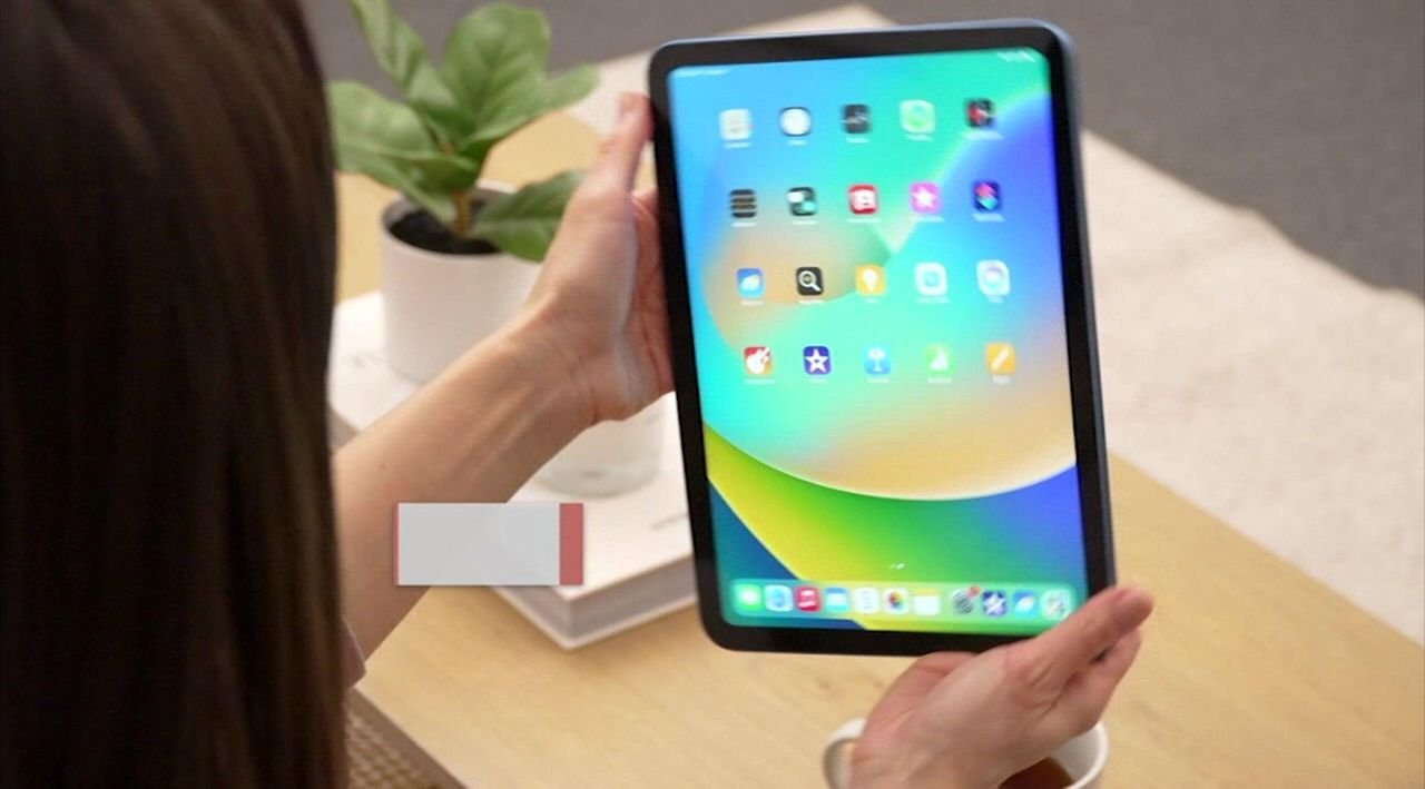 Apple iPad 11
