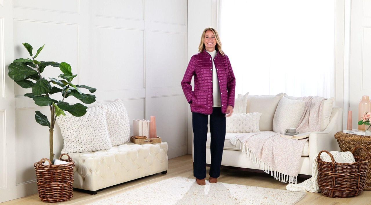 Joan Rivers Matte to Pearl Reversible Quilted Snap Front