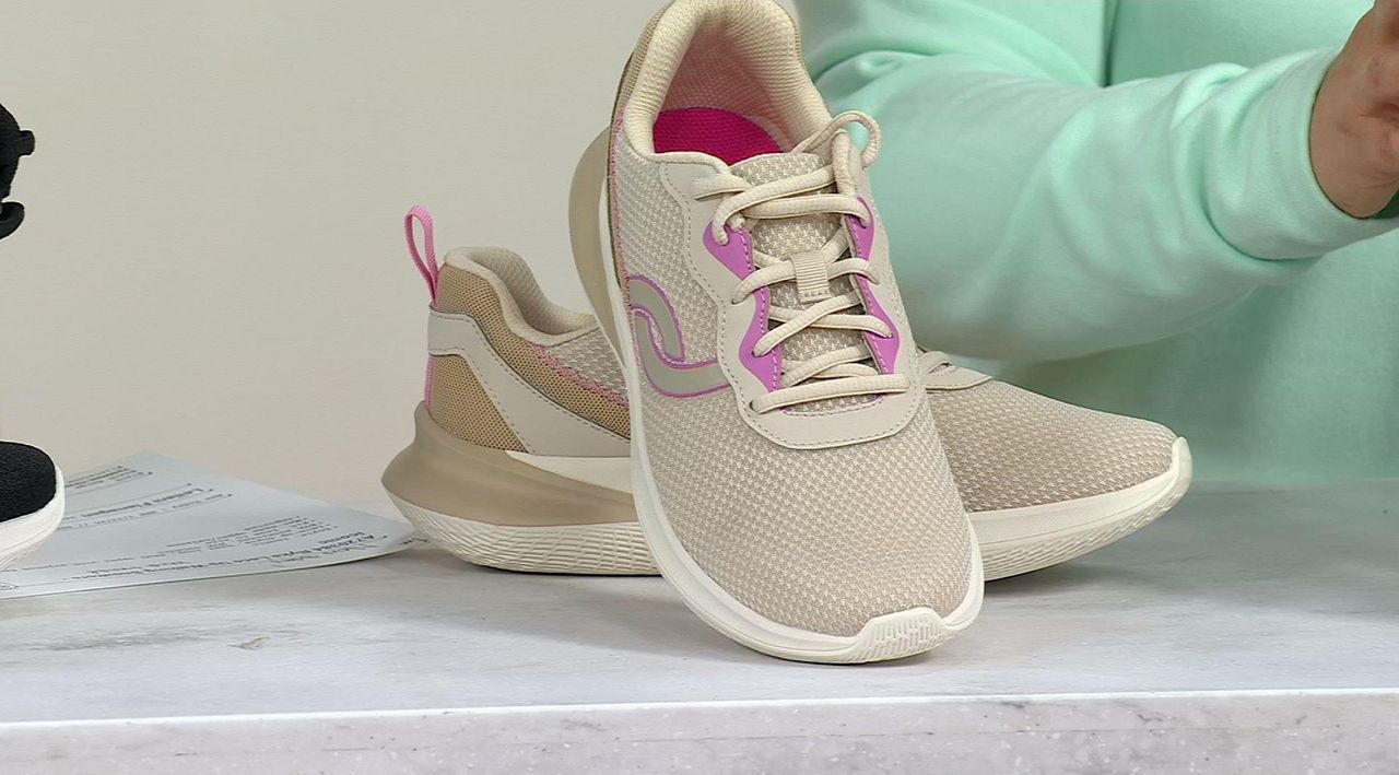 リッキー商会 Ryka Lace Up Walking Sneakers - Iconic - QVC.com