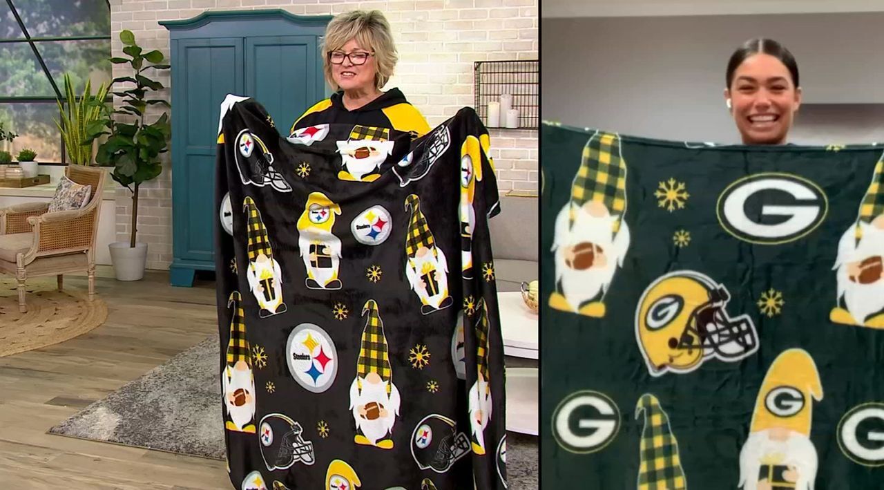 Green Bay Packers 70'' x 60'' Holiday Gnome Throw Blanket