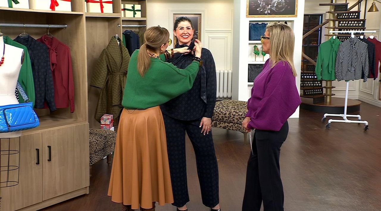 Carla Rockmore Collection The Hollywood Bow Blouse - QVC.com