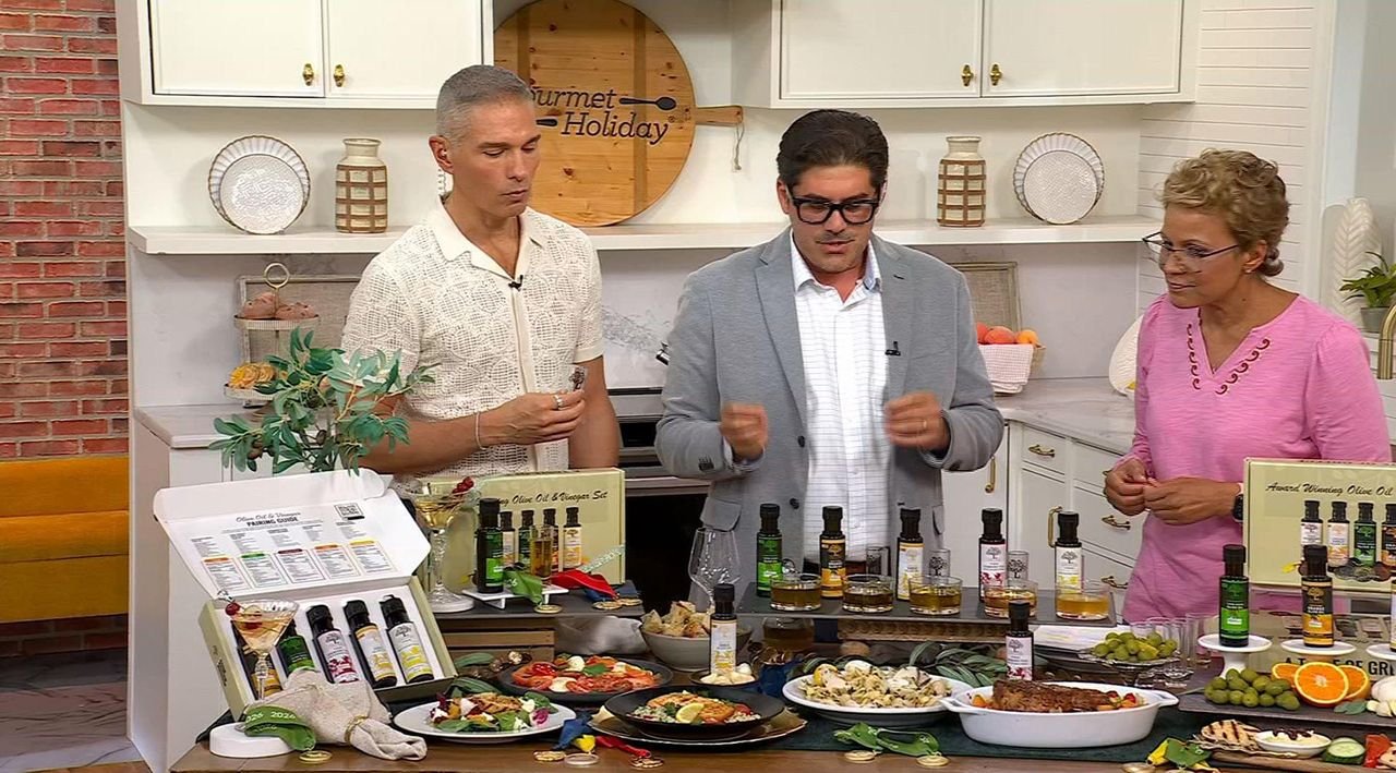 Liokareas 5-Btl Gift Set Cold Fused Olive Oils & Vinegars - QVC.com