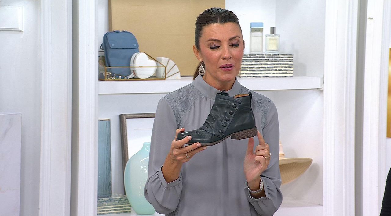 Miz Mooz Ruched Leather Ankle Boots - Lili - QVC.com