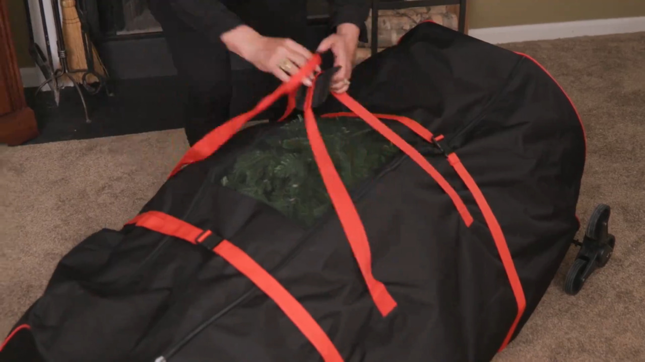 Tree Storage Upright Duffel Bag