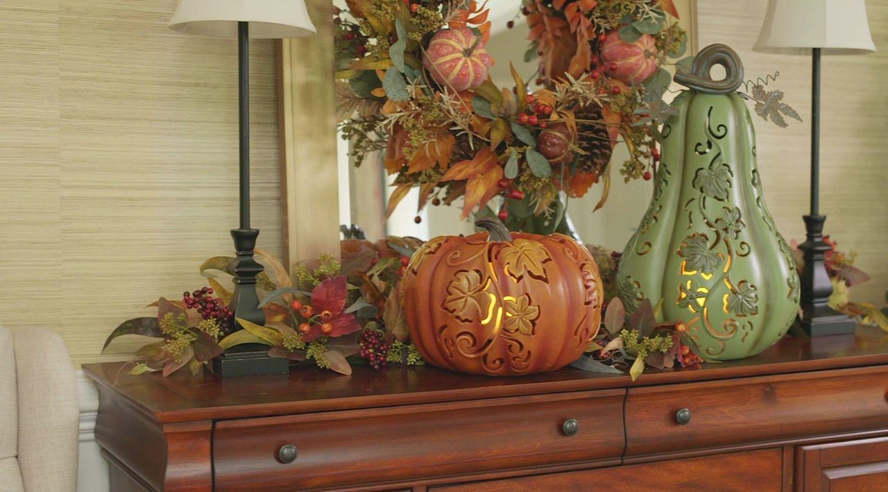 3-Piece Indoor/ Outdoor Flicker Flame Stacking Pumpkins by