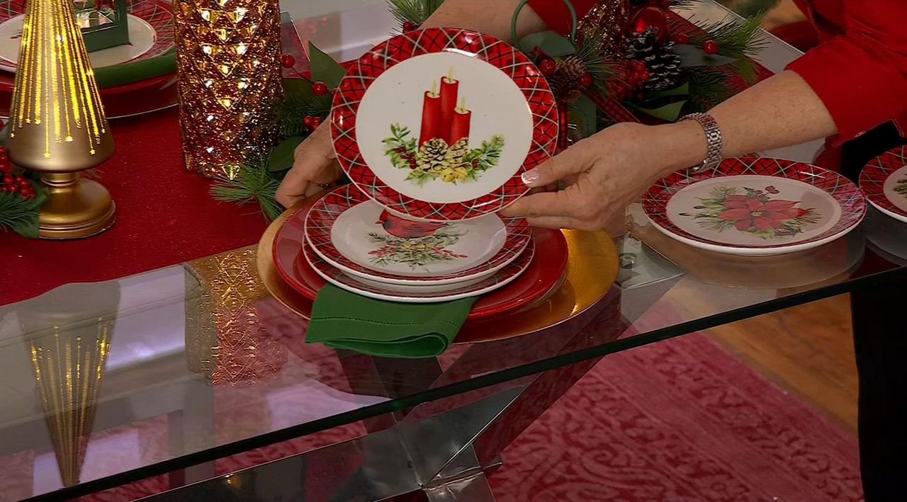 Valerie 12 Days Of Christmas Dinner Plates Set Of 8