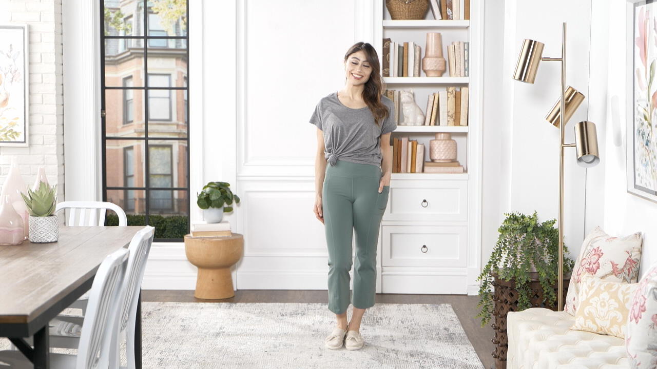 Buy Skechers Green High Rise Cropped Pants for Women Online @ Tata CLiQ
