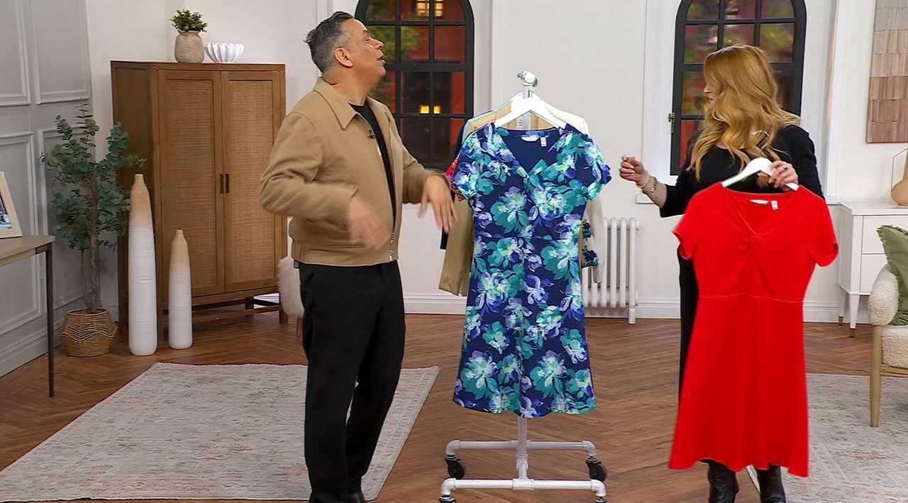 Isaac Mizrahi Live! Scuba Crepe Twist Front Dress - QVC.com