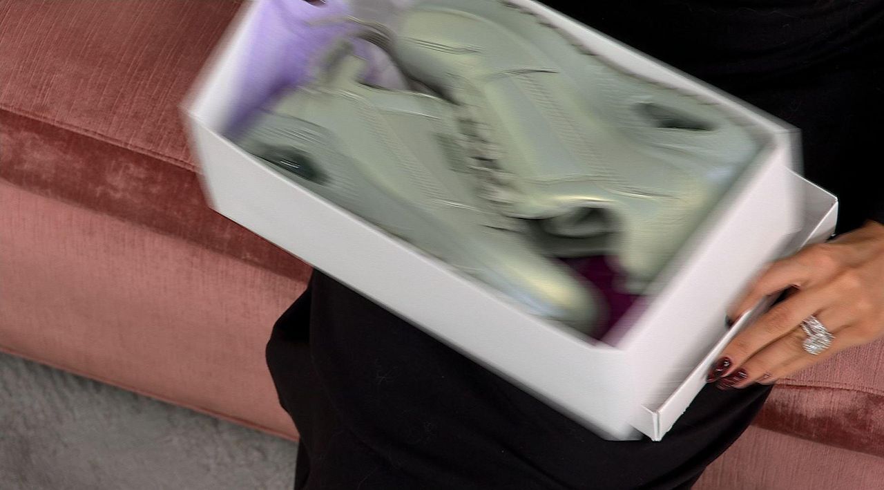 Skechers Street Uno Lace-Up Sneakers - Galactic Gal