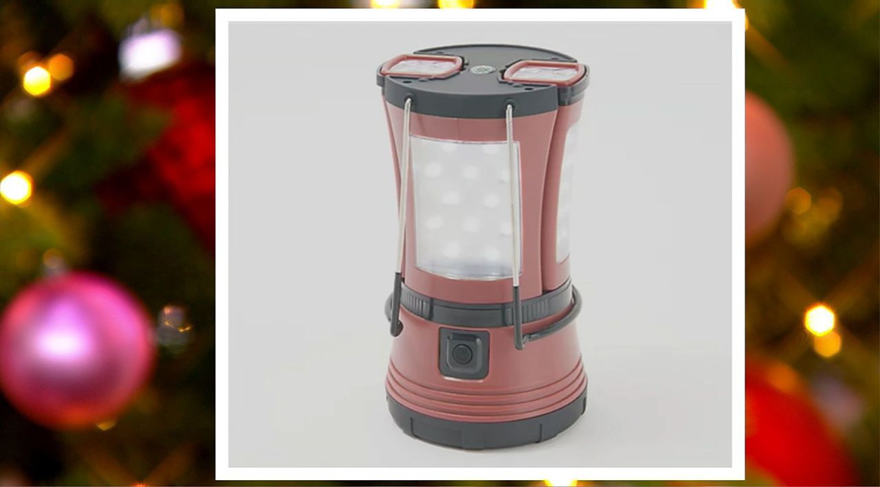 BrightEase Lantern with Removeable Flashlights