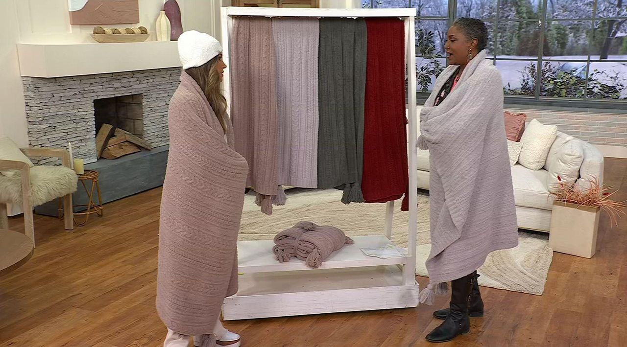 Barefoot Dreams CozyChic 45x60 Cable Blanket with Tassels - QVC.com