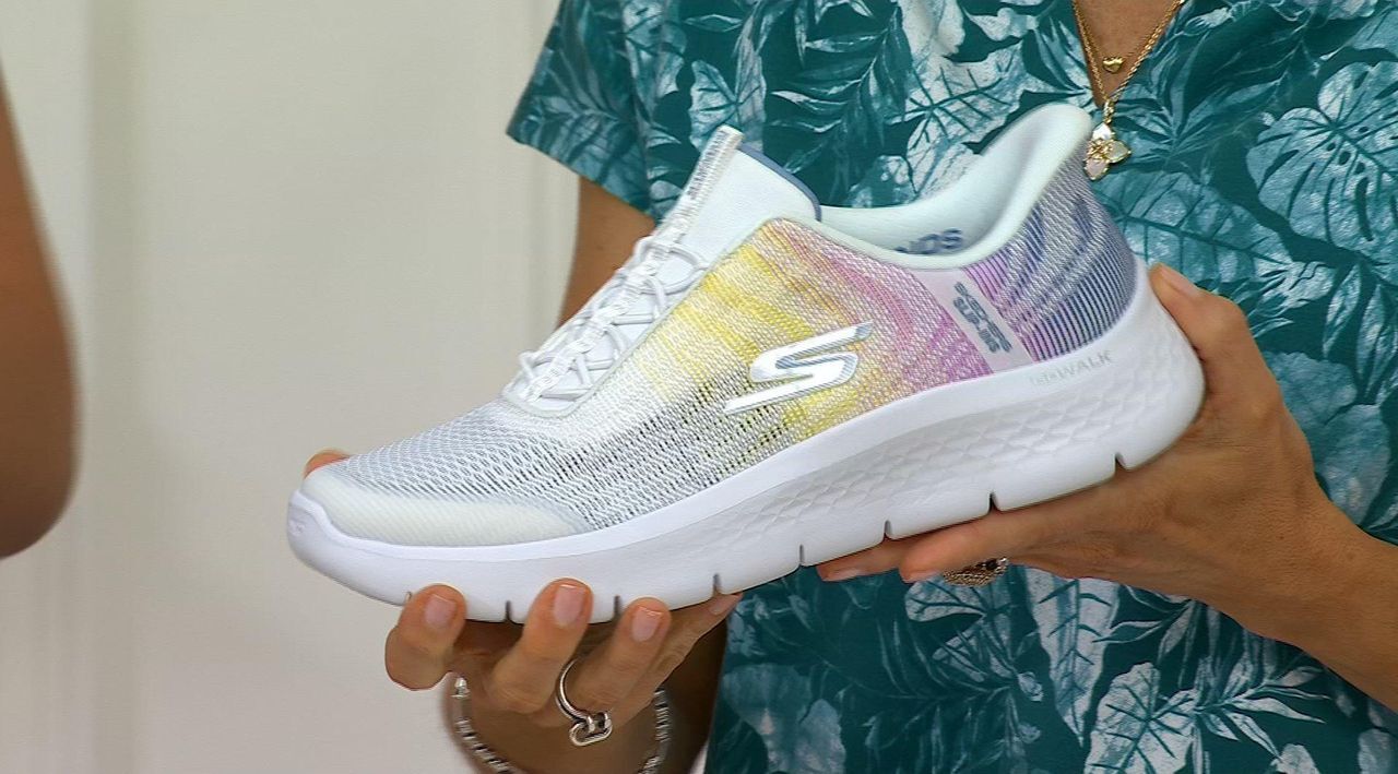 Skechers Slip-ins GO WALK Flex Bungee Lace Sneakers - Nova - QVC.com