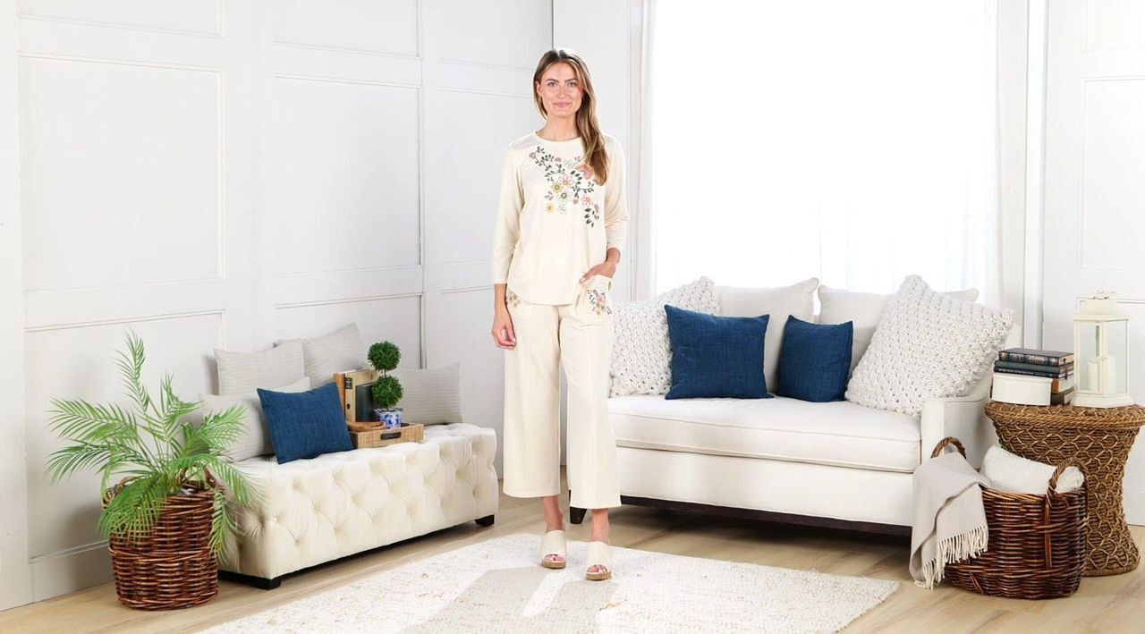 LOGO Life by Lori Goldstein Knit Pull-On Wide Leg Pants