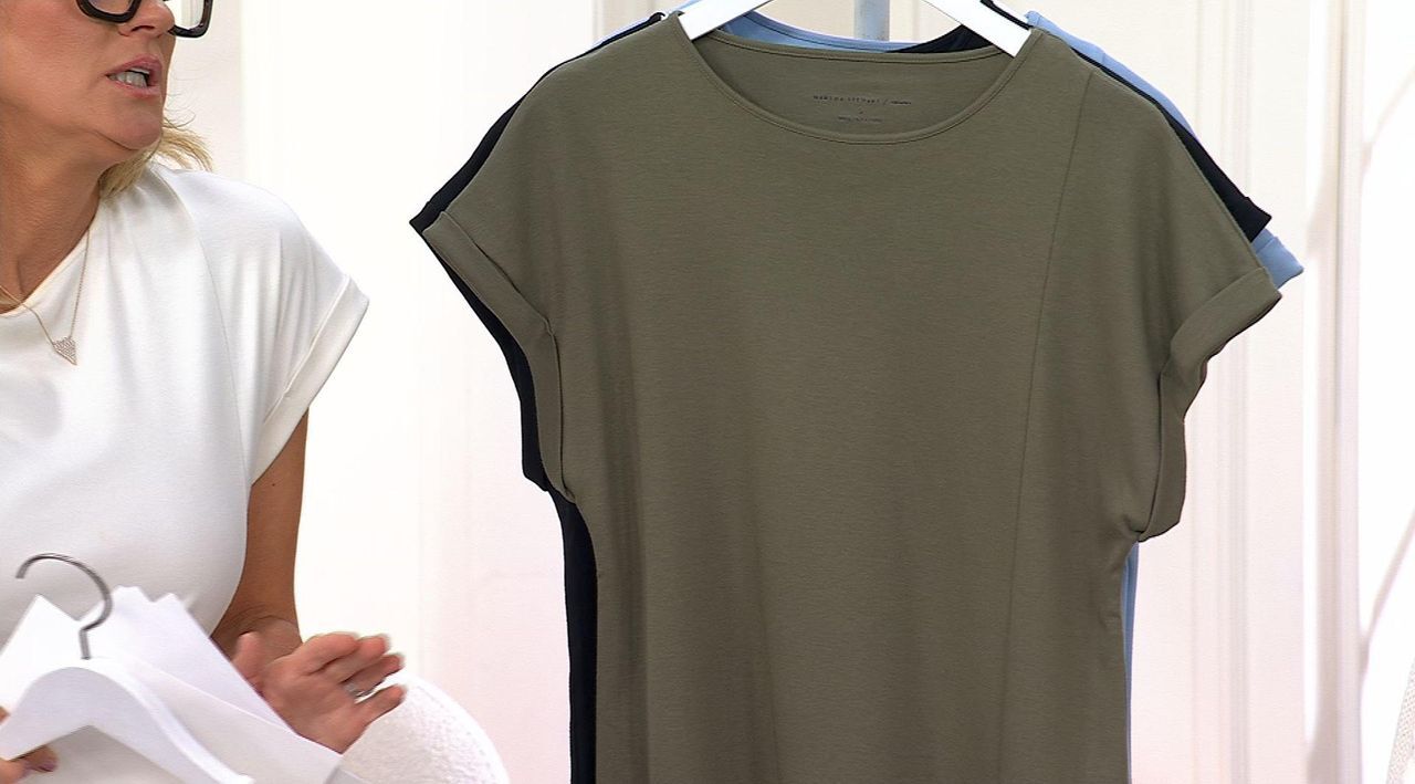 Martha Stewart Signature Short Sleeve Tunic with Side Seam Slit