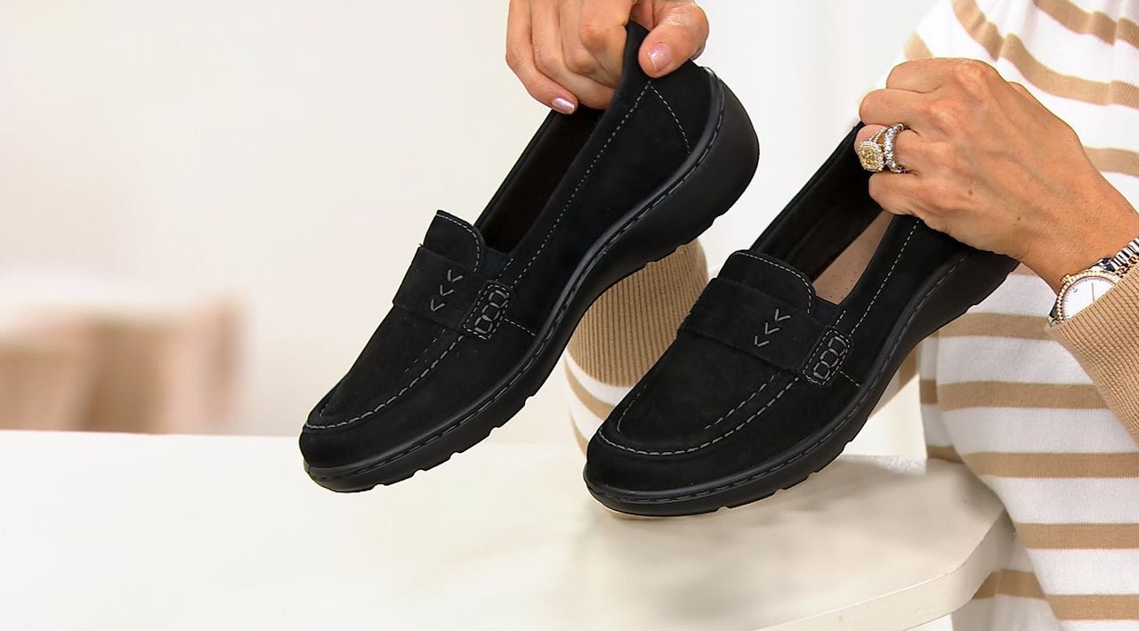 Touhou champion Slikke Clarks Collection Leather Slip-On Loafers - Cora Ashly - QVC.com