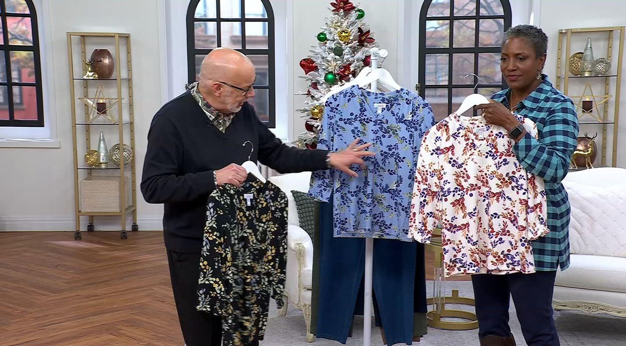 Denim & Co. Printed Heavenly Jersey V-Neck Top - QVC.com