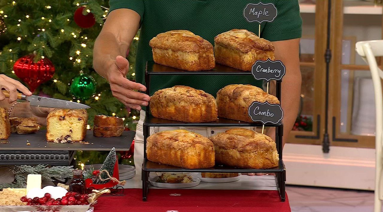 SW11/9 Bread & Bread (2) 24oz Holiday Crumb Cake Loaves - QVC.com