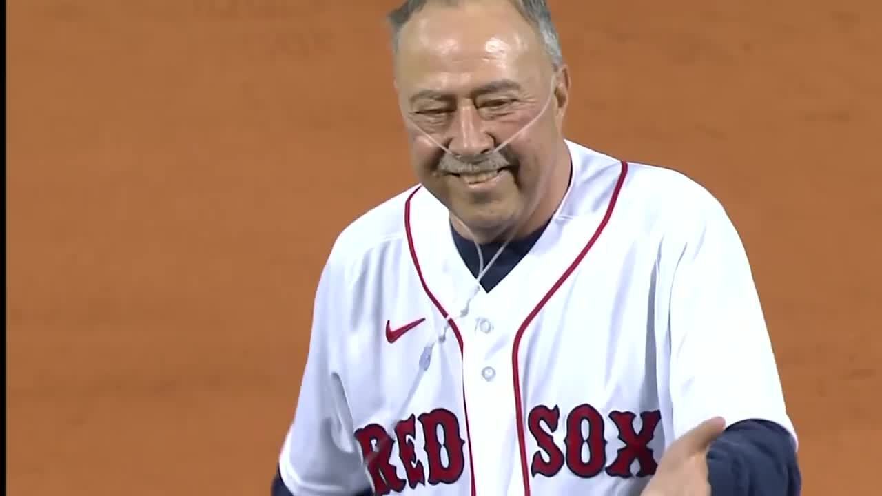Jerry Remy throws out first pitch before Wild Card Game; Boston