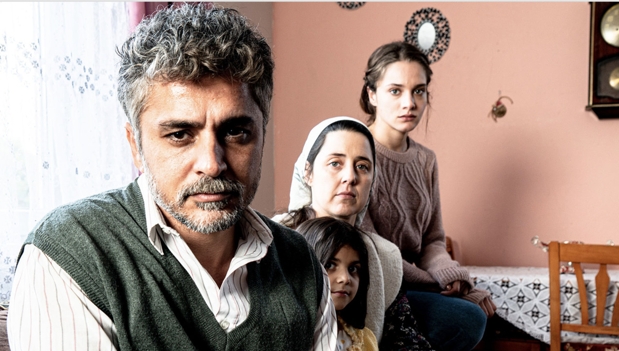 Hayat: An obsessive Turkish tale about love and desperation