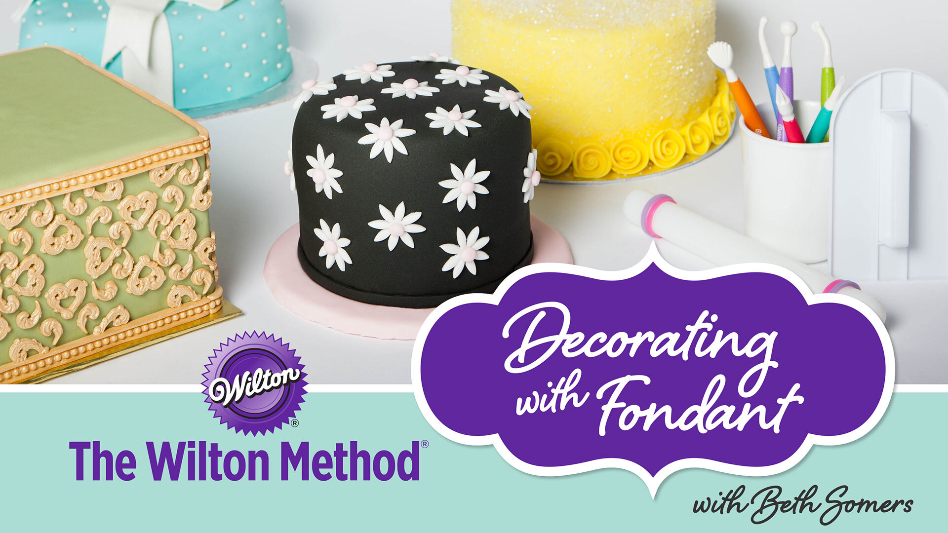 Discover Wilton's cake decorating supplies at Craftsy!