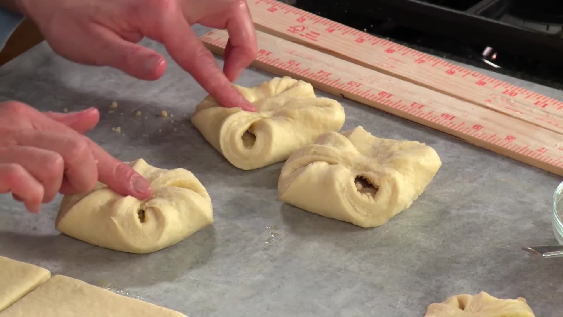 Shaping Fresh Dough: Basic Designs