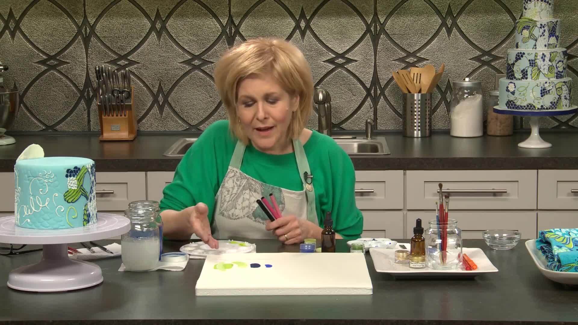  Painting the Koi Cake