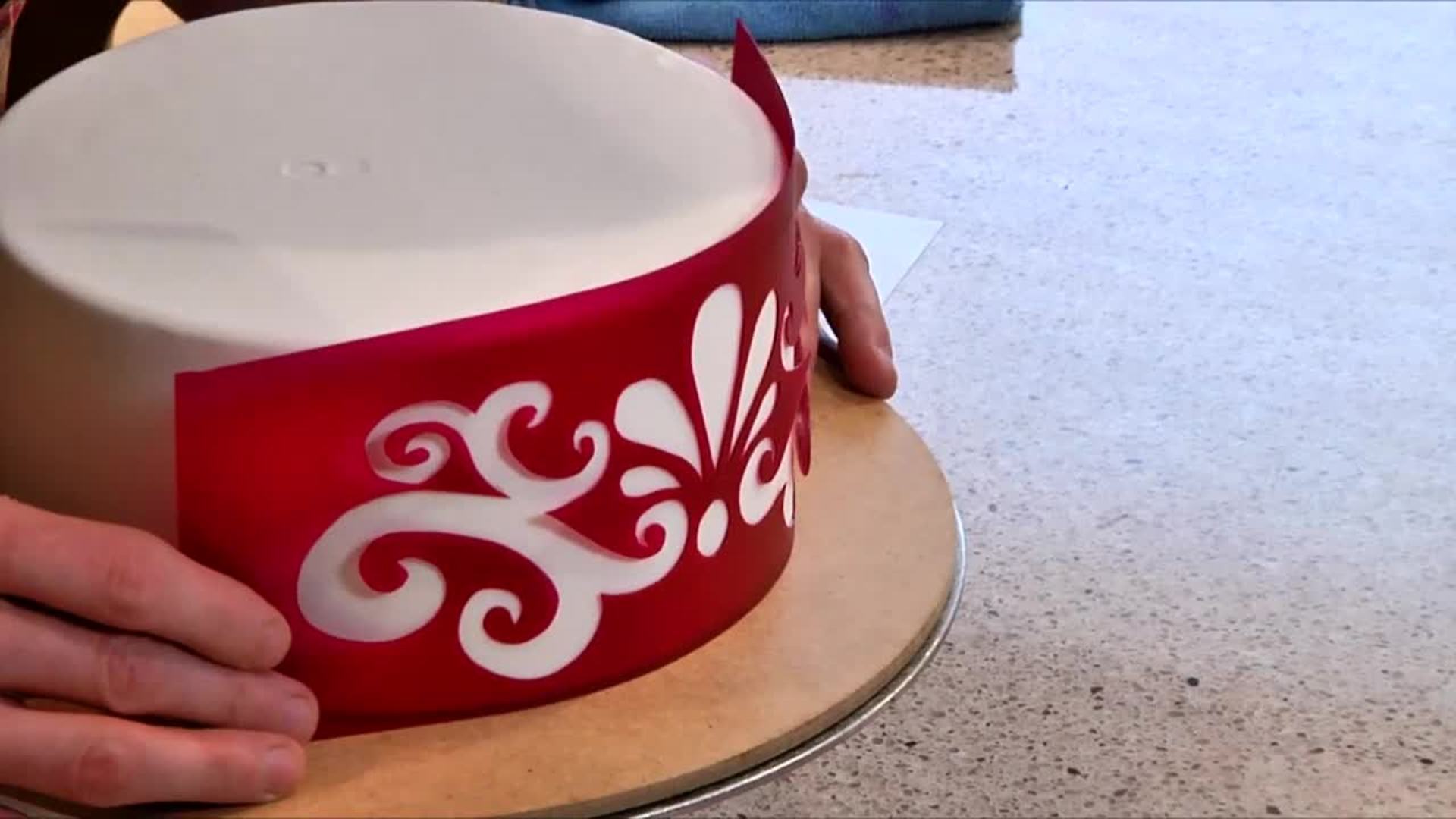 Damask Inspired Cake