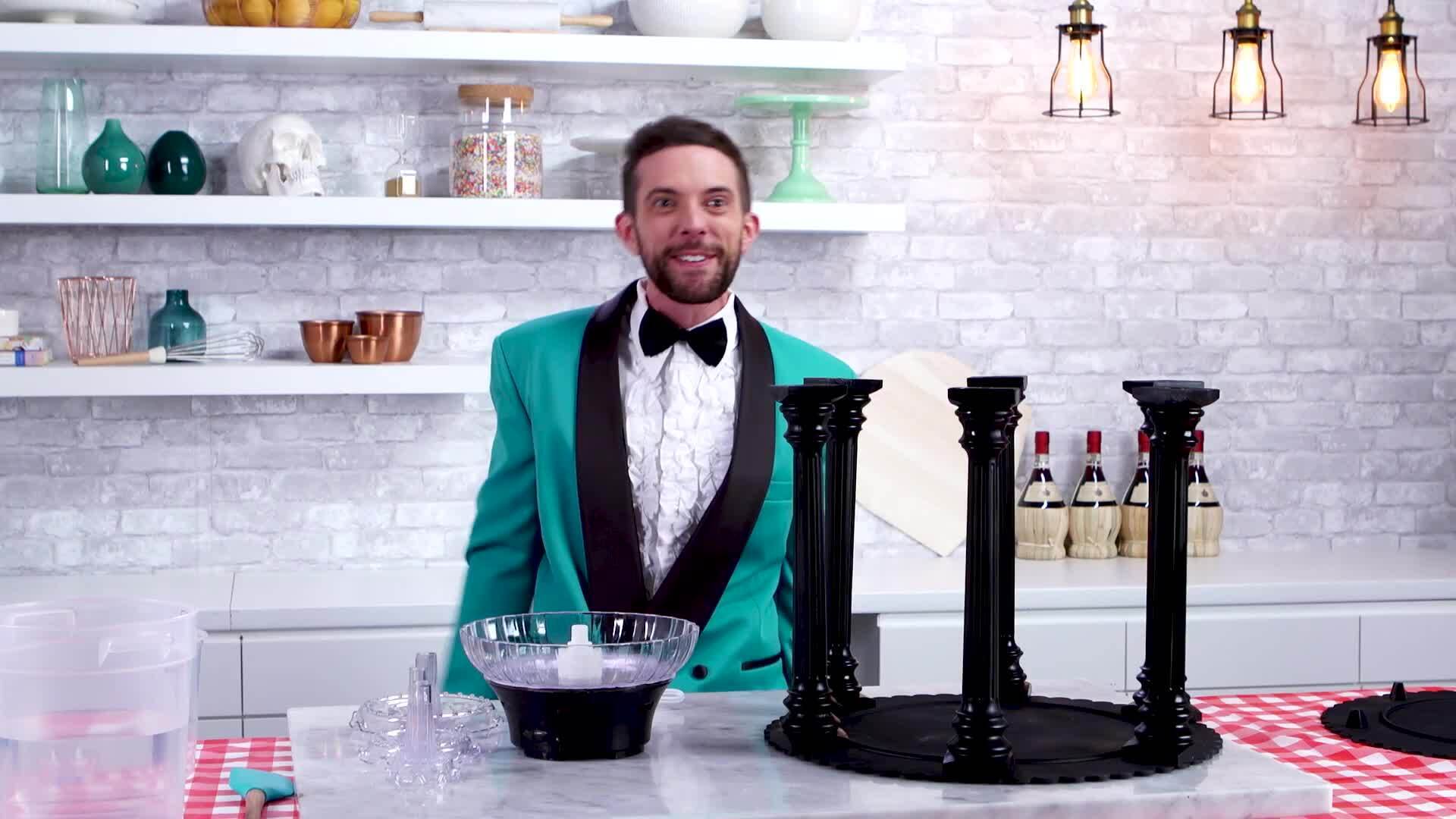 Old School Wedding Cake With a New School Twist