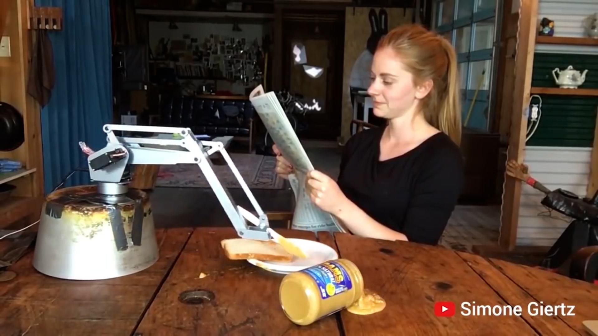 Crayons vs. Colored Pencils Robot Battle