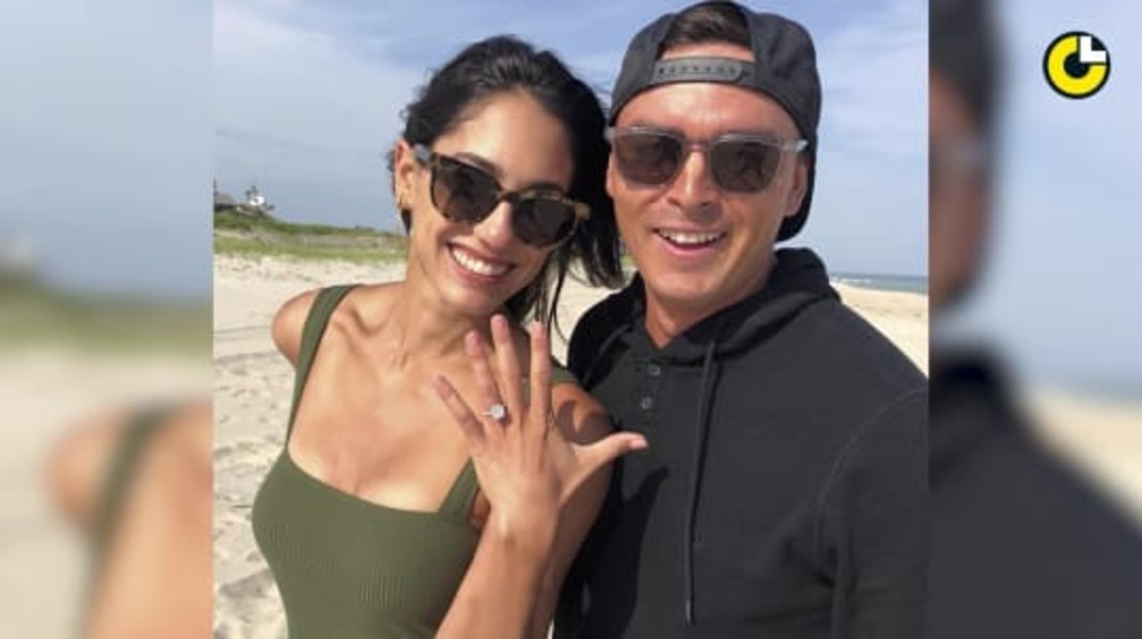 Fowler, Stokke tie the knot in beach wedding - NBC Sports