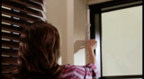 A step-by-step guide to replacing the batteries in WireFree™ motorized window coverings powered by Somfy.