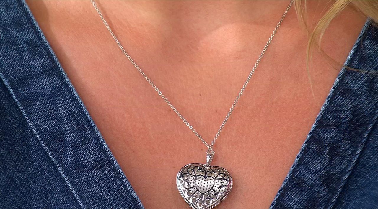 【Hi-CORAZON】PENDURO PIERCE 14k Yellow Gold Polished Love Heart Pendant - (A85-842