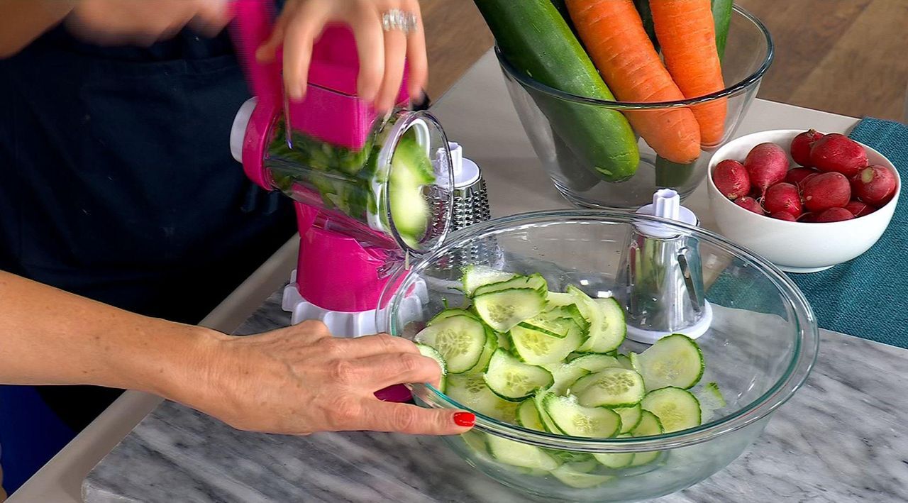 Stolczenberger Kucheさん専用 Kitchen HQ Speed Grater Slicer with Suction Base & Drum