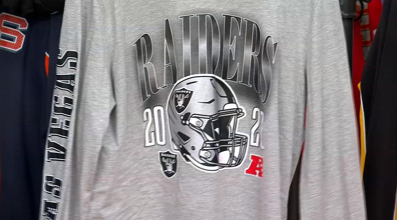 Dallas Cowboys Officially Licensed NFL Men's 3-piece Mega Combo