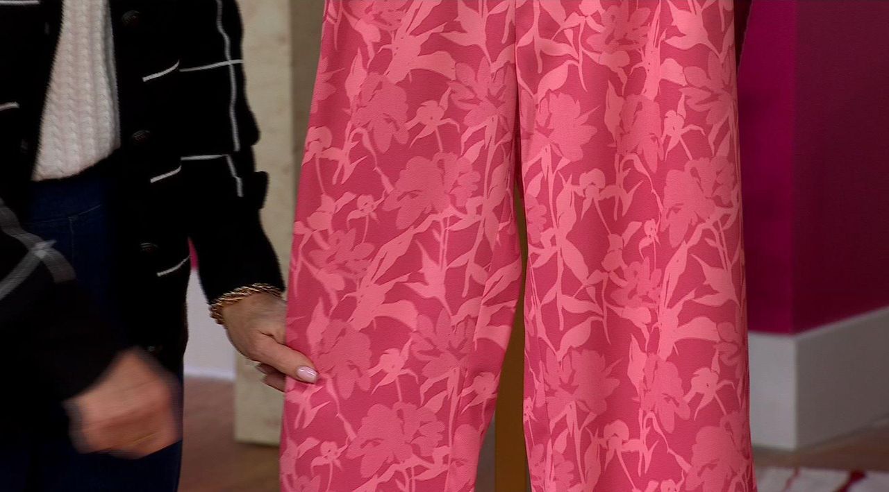 Jaclyn Smith Floral Jacquard Pleated Pant | HSN