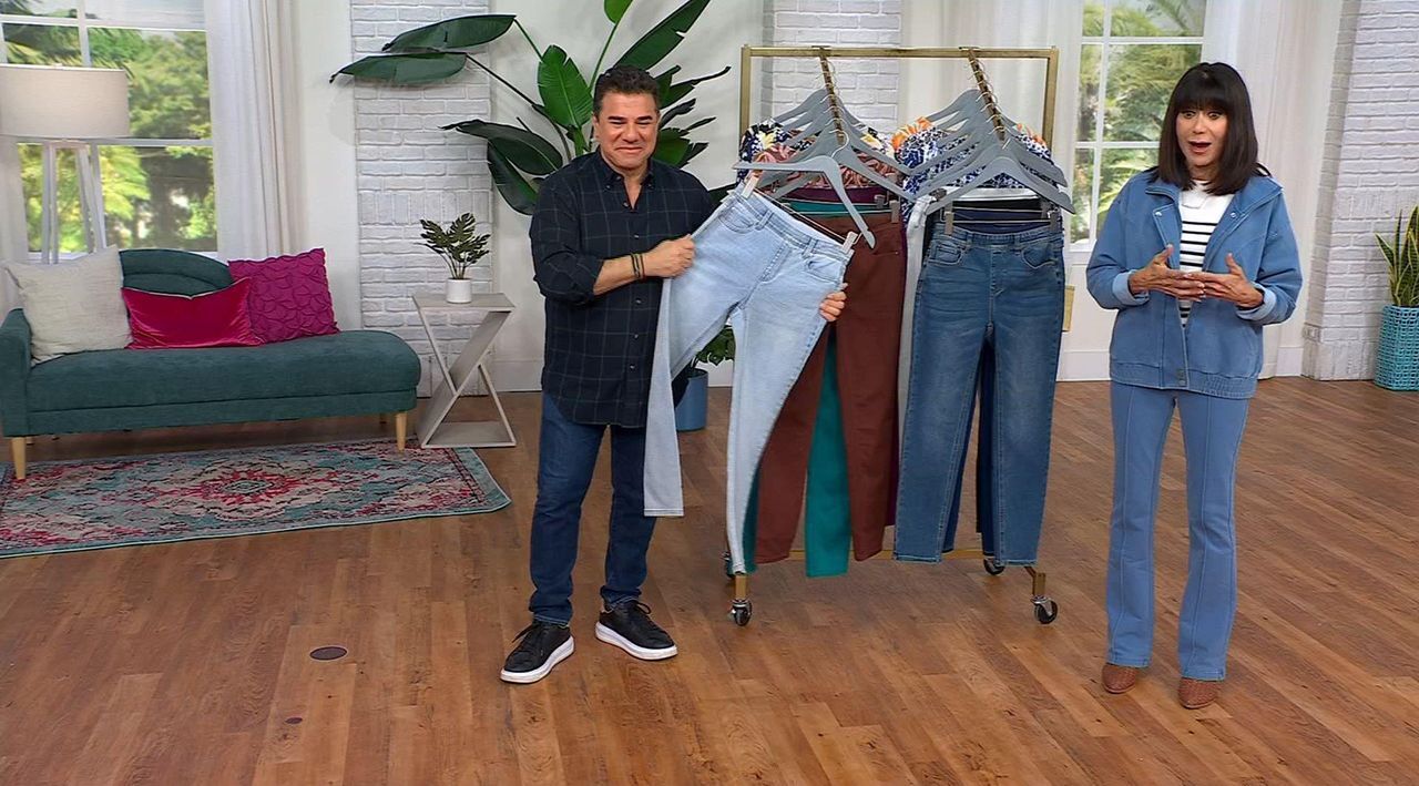 DG2 by Diane Gilman Virtual Stretch Denim Pull-On 5-Pocket Jegging