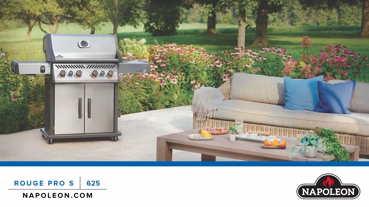 NAPOLEON Rogue Pro-S 525 4-Burner Natural Gas Grill in Stainless