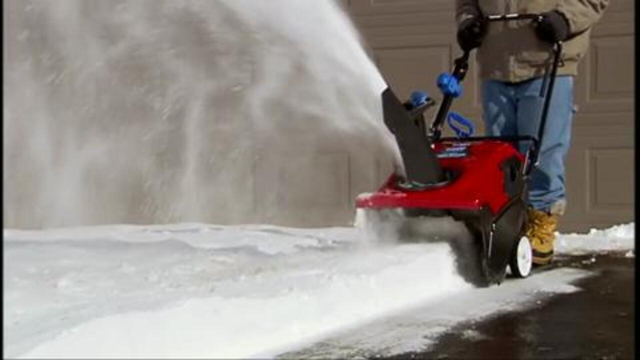 Toro Power Clear 621R 21 in. Single-Stage Gas Snow Blower 38451