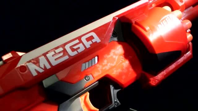 Behind The Blaster: Nerf MEGA Rotofury