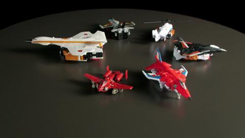 Combiner Wars Superion & Menasor Demo