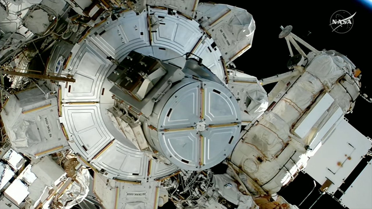 WATCH LIVE: Astronauts conduct spacewalk outside International Space Station