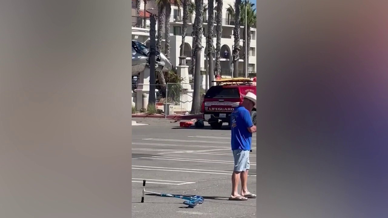 Helicopter crashes in Southern California