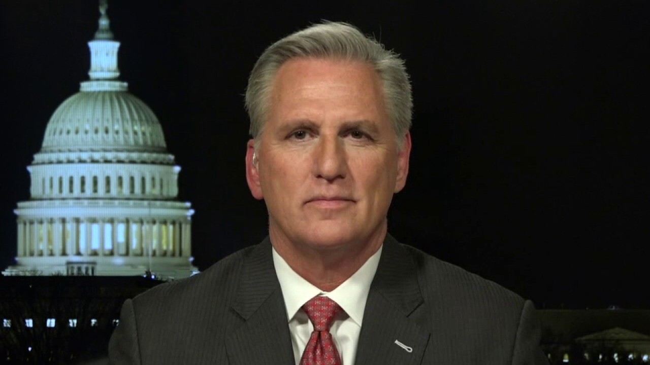 McCarthy vows to kick extremist Democrats off committees if GOP wins House