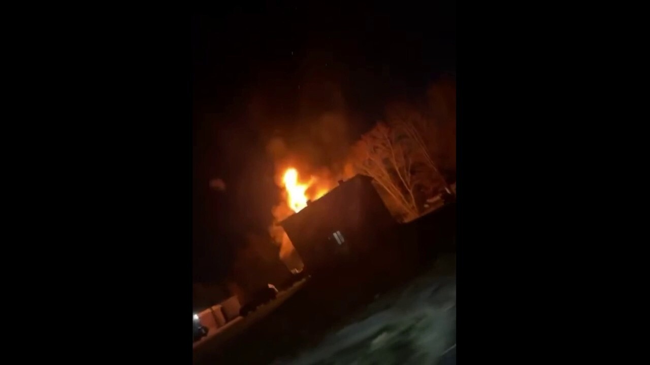 New Hampshire building engulfed in flames plane crashes into it 