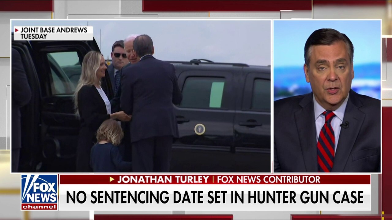 Сътрудникът на Fox News Джонатан Търли твърди че Хънтър Байдън
