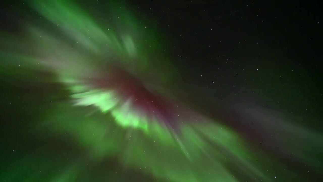 Aurora borealis dazzles stargazers in Fairbanks, Alaska