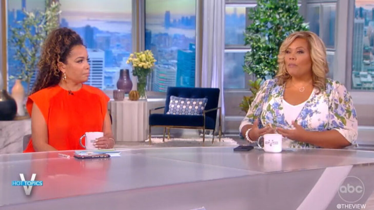‘View’ host predicts ‘bloodbath’ for Democrats in midterm elections 