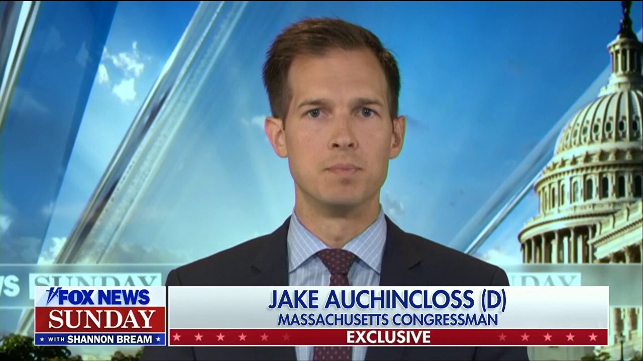 Hunter Biden 'focus' and 'obsession' by Republicans is just a 'whopper of whataboutism': Rep. Jake Auchincloss