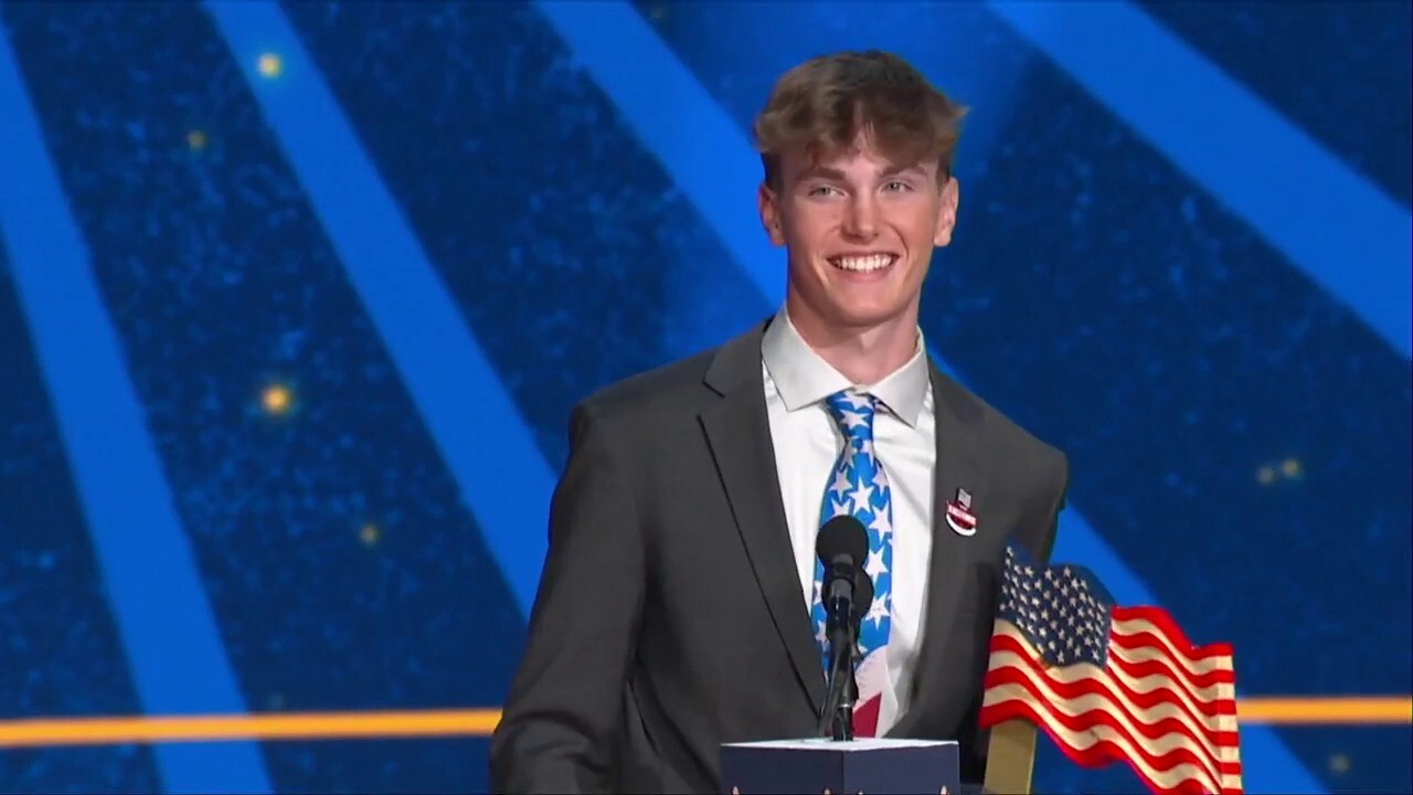 Preston Sharp wins ‘Young Patriot Award’ for work honoring veterans