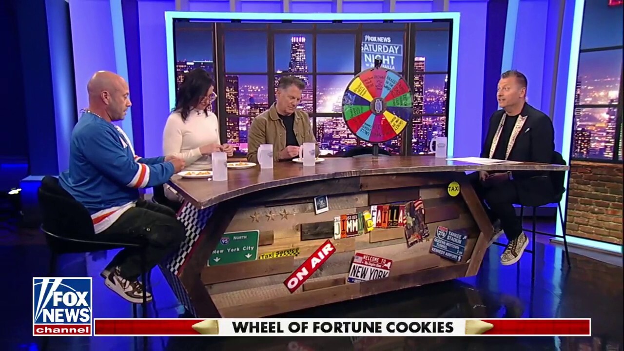 'Fox News Saturday Night' plays 'Wheel of Fortune Cookies'